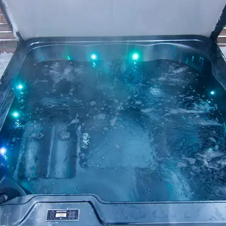 Villa Polaris Igloo By Aavalevi Levi